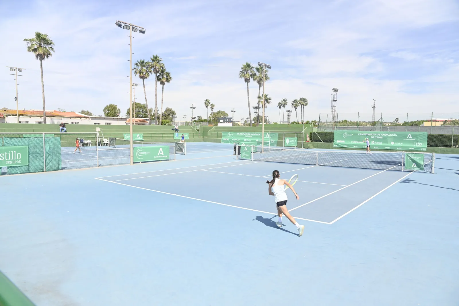 Pablo Navarrete y Viktoriia Koroleva, campeones de Andalucía Alevín en La Línea